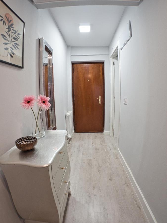 Bonito Piso Villafria Apartment *